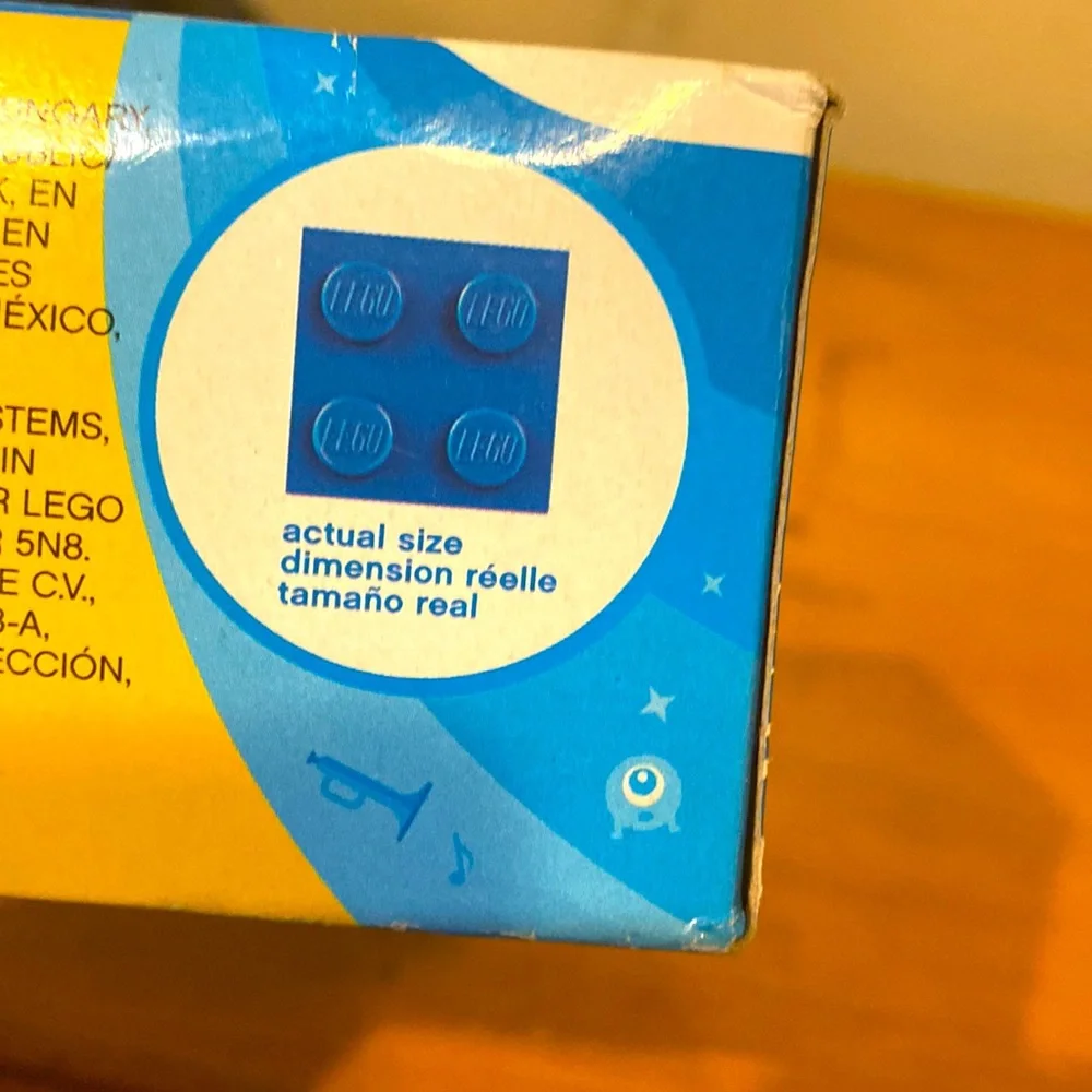 Lego Classic Creative Blue Bricks 11006 52 pieces new in box Age 4+